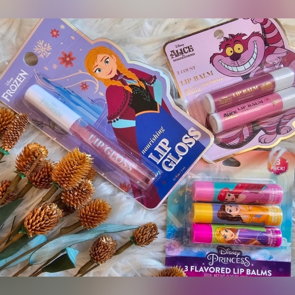 Disney Other - Disney Assorted Lip Balm Lip Gloss Set